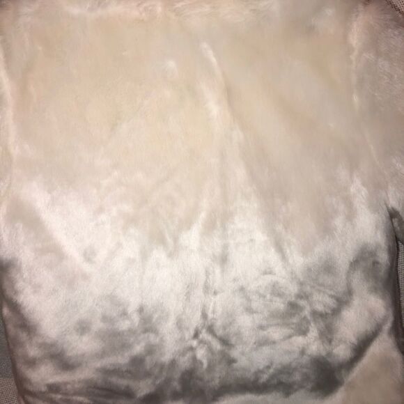 EUC Girls Polar Togs Kids Faux Fur Coat - Picture 4 of 6